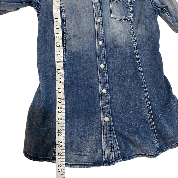 GUESS Denim Button Down Shirt Size XS - Picture 5 of 6